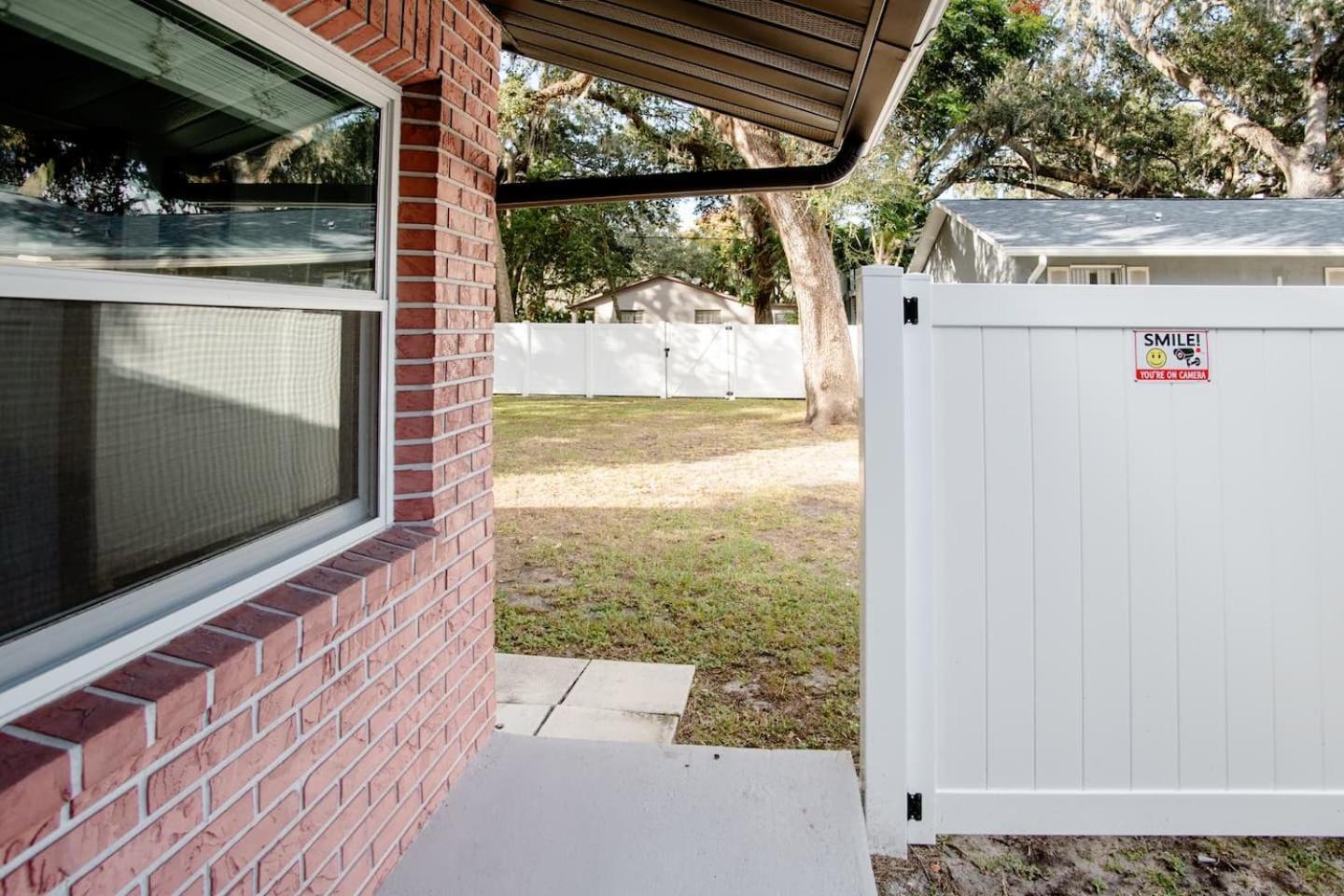 Walk Everywhere! 1-Bedroom Gem In Downtown Hub New Port Richey Dış mekan fotoğraf